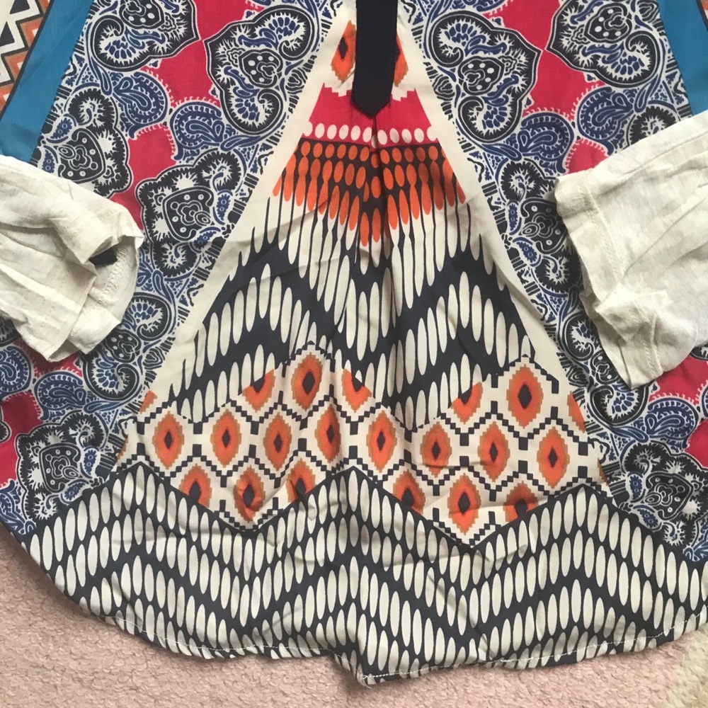 Tiny Patterned Blouse - image 3